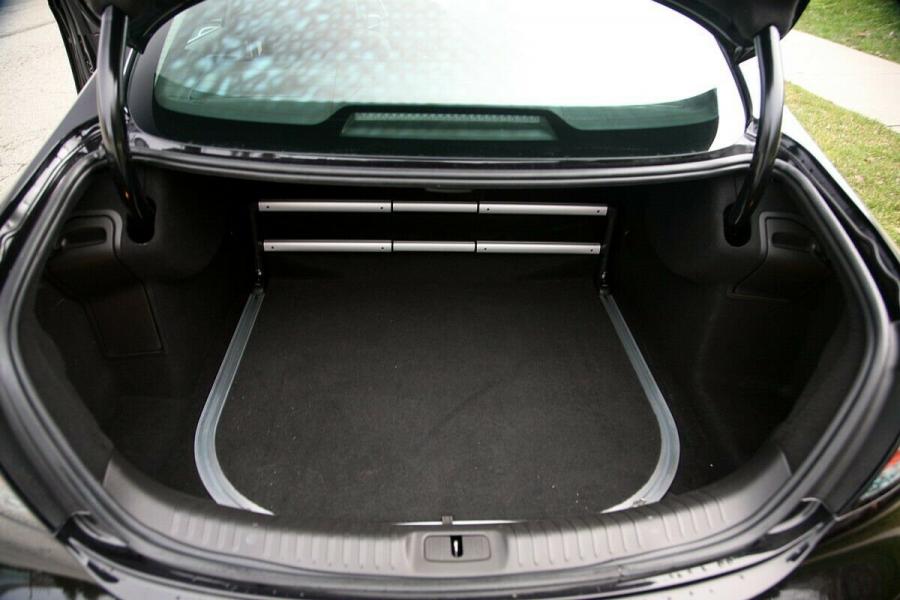 Багажник Saab 9-5 Aero Sedan 2011 года  (фото 17 из 24)